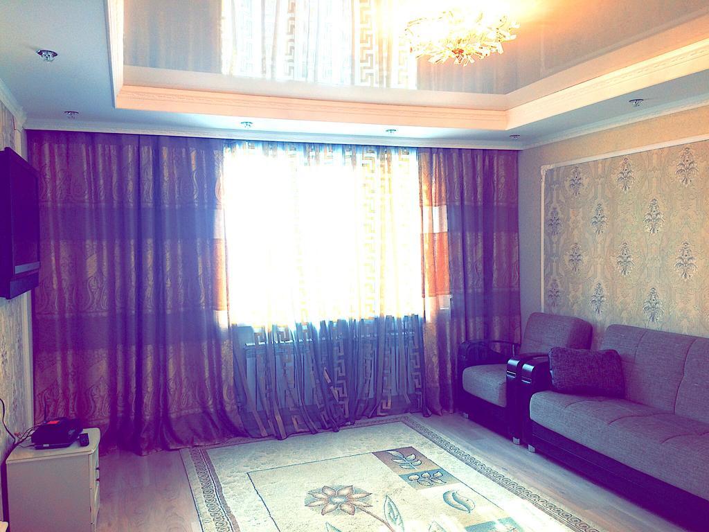 Vremena Goda Apartment In Astana Eksteriør bilde